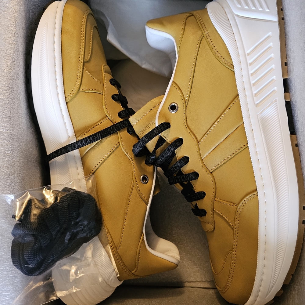 Bottega Veneta Yellow Sneakers - Picture 9 of 12